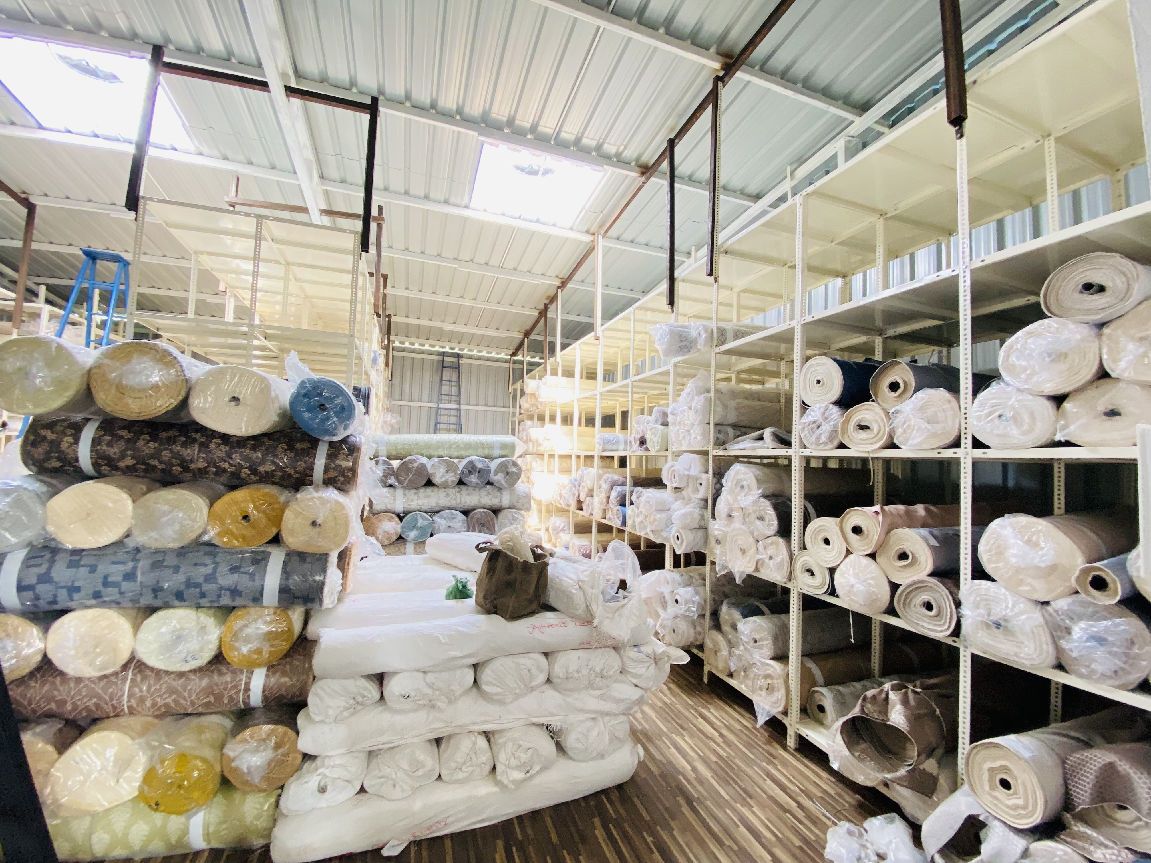 Heavy Duty Adjustable Steel Industrial Storage Racks For Warehouses