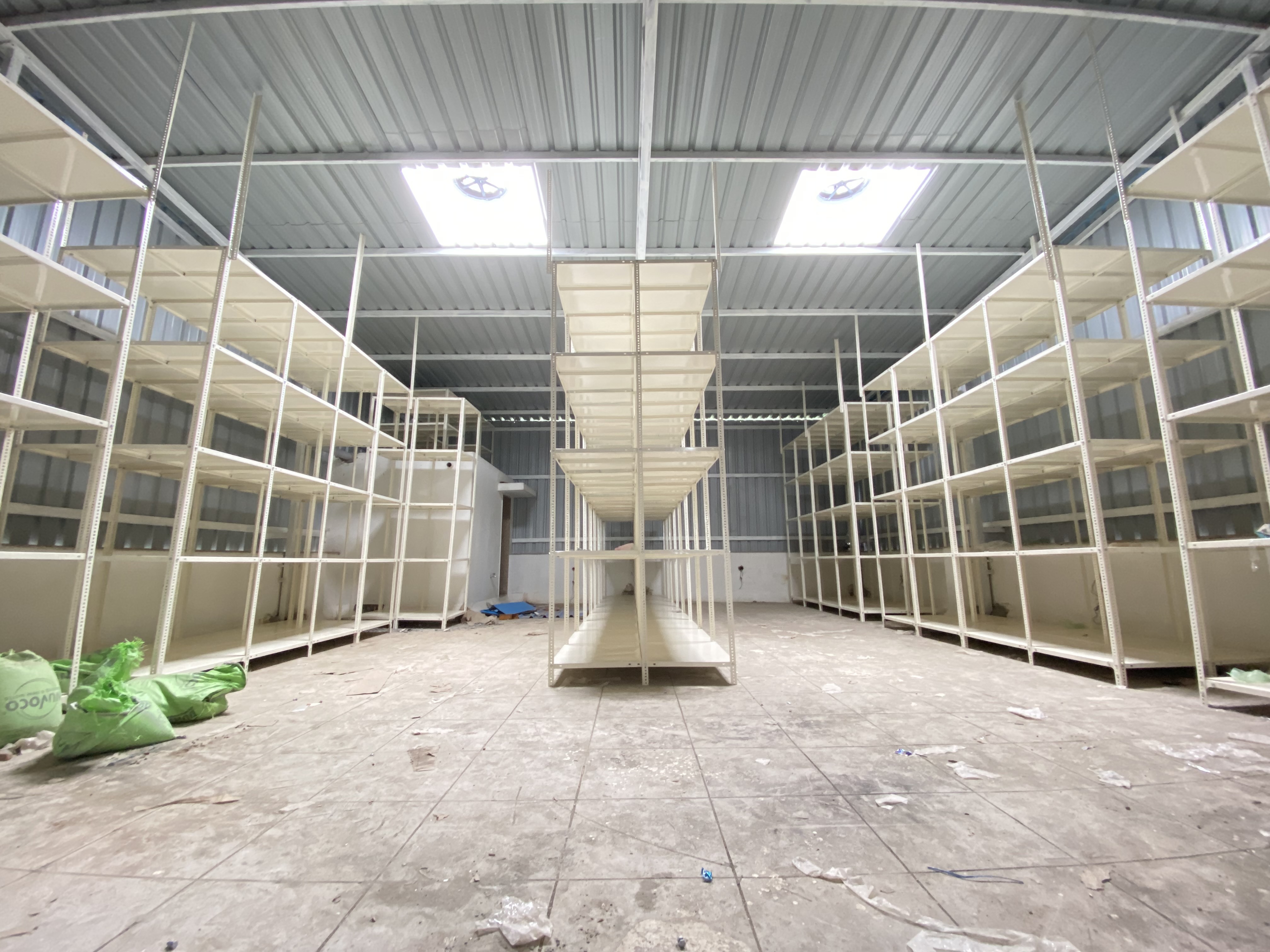 Heavy Duty Adjustable Steel Industrial Storage Racks For Warehouses