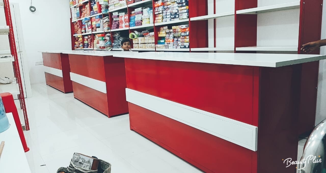 Retail Counter - Feature: High Quality