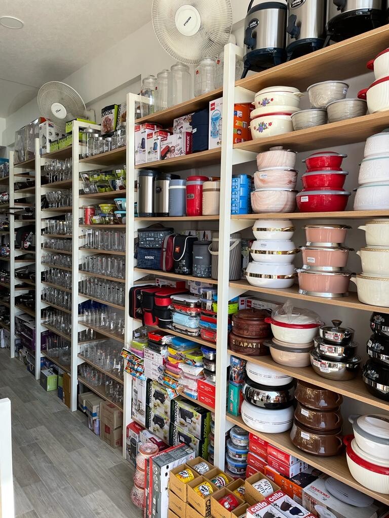 Wall Mounted Slotted Angle Super Market Rack - High Quality, Powder Coated Finish | Adjustable Layer Design, Stable And Effective Display Solution