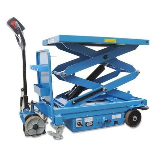 Mild Steel Goods Lift Load Capacity: 2 Metric Ton