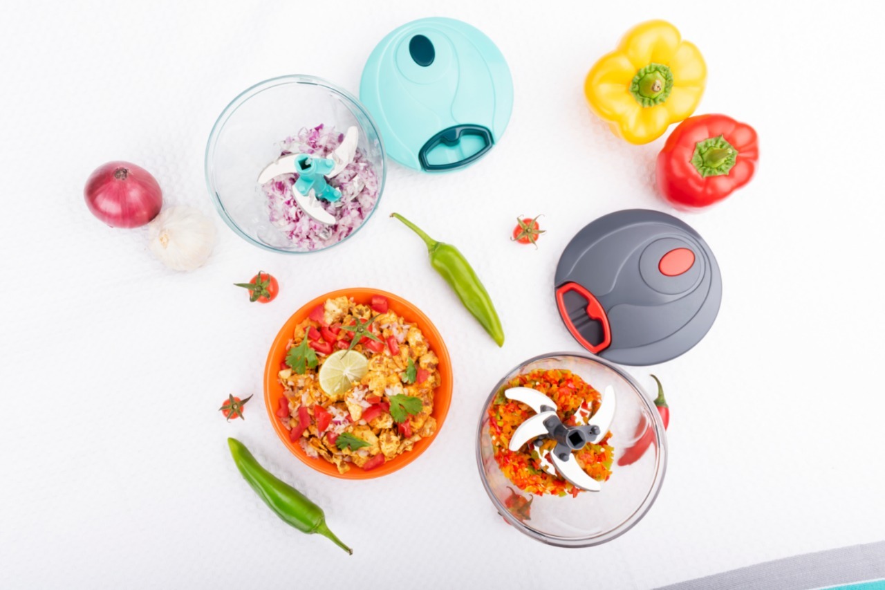 450 Ml Purple Vegetable Chopper - Abs Plastic, Compact Size, 450 Ml Capacity | Sharp Steel Blade, Manual Operation, Unbreakable Design, Easy To Hold