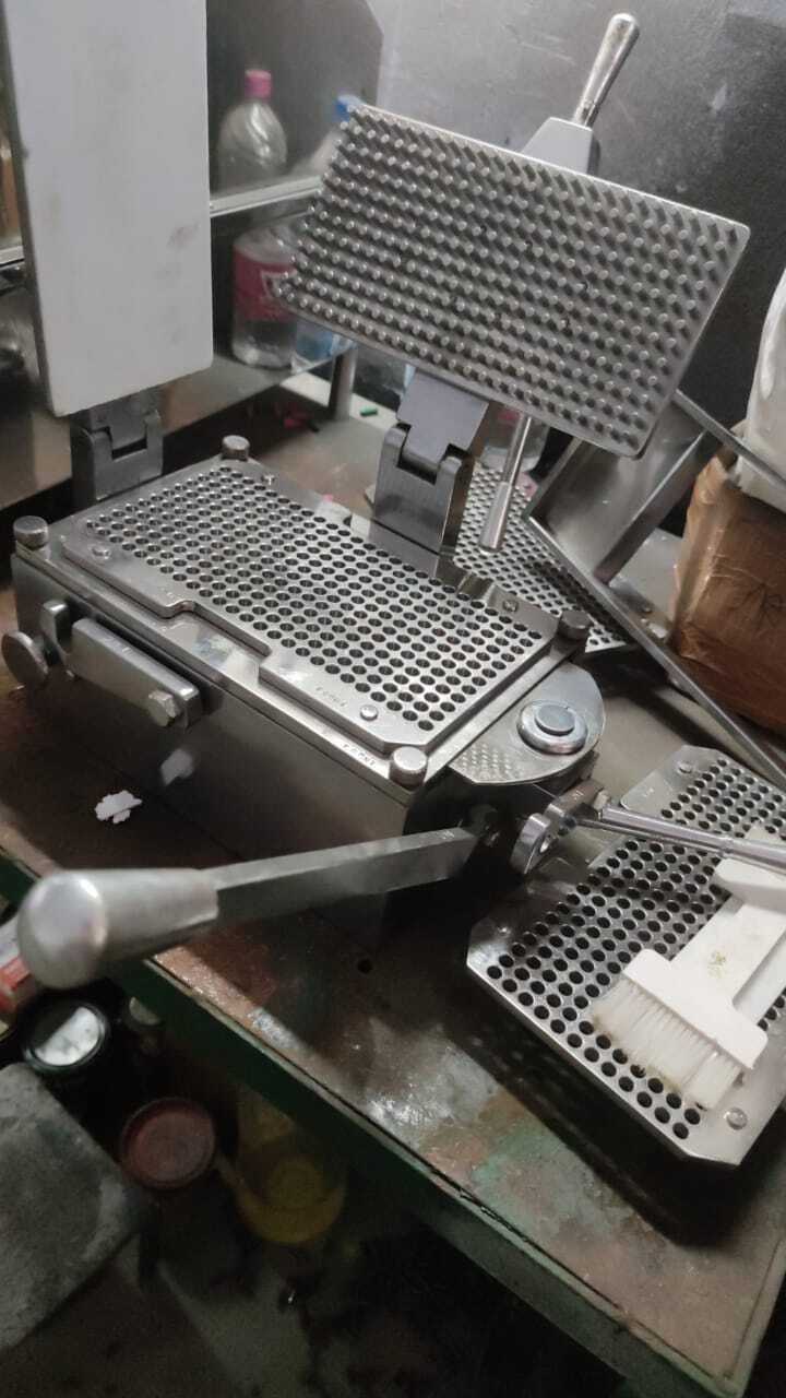 Ss 304 Gmp Capsule Loader