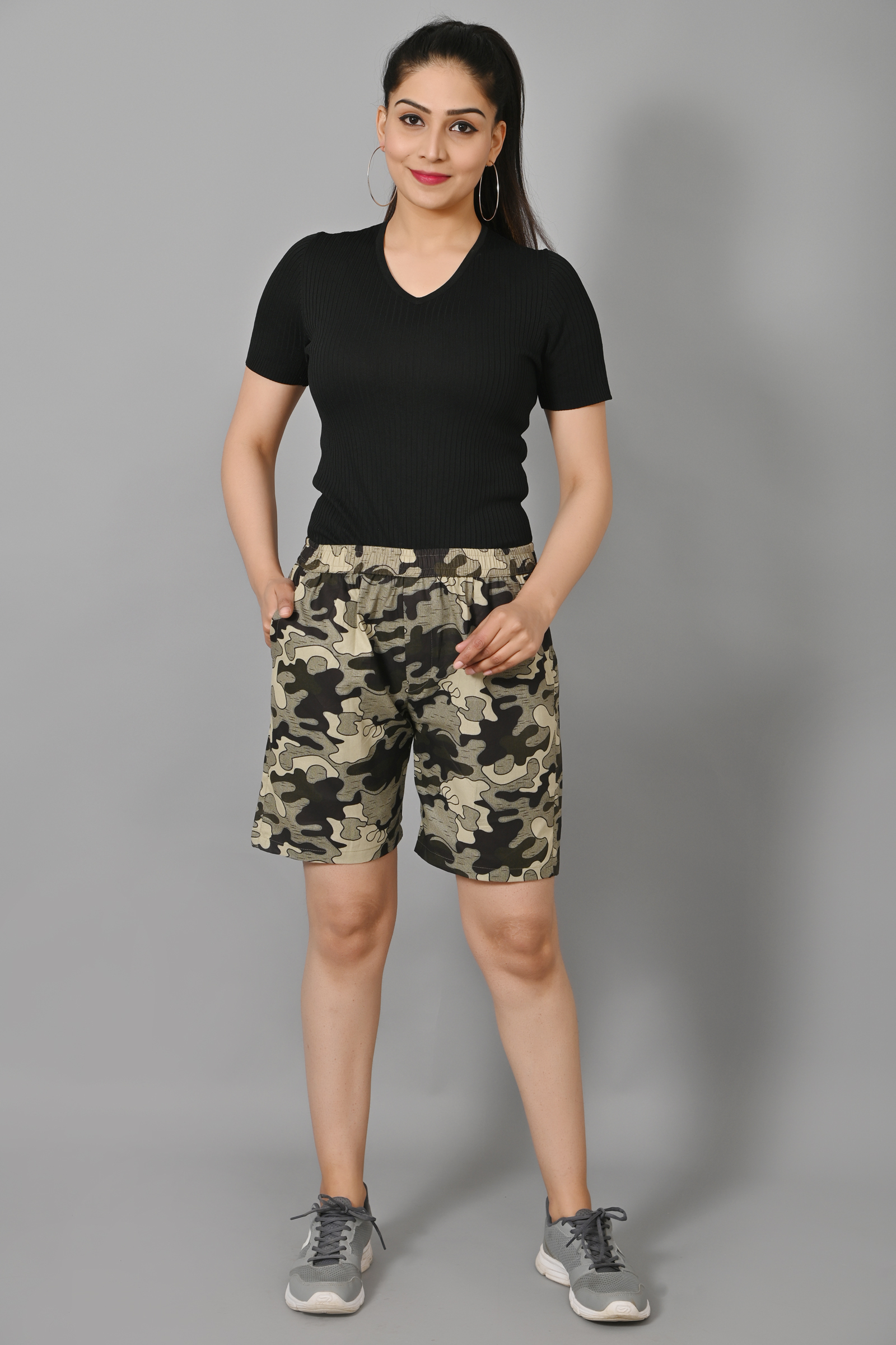 Unisex Printed Short - Comfortable Fit, Versatile Closure | Lightweight Fabric, Eye-catching Design