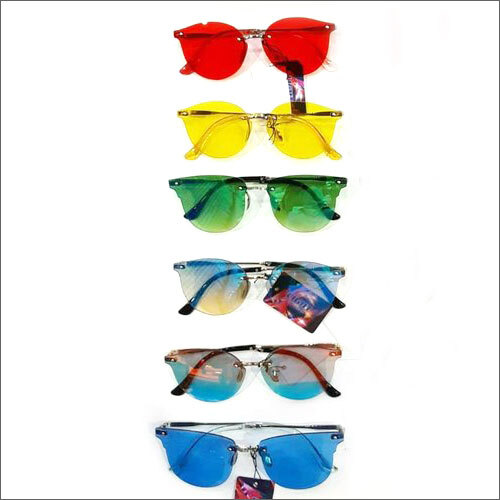 Retro Sunglasses - Material: Mixed, Size: Regular, Color: ColorMix, Type: Aviator Style | Unisex Design for Every Occasion, Photo Frame Feature