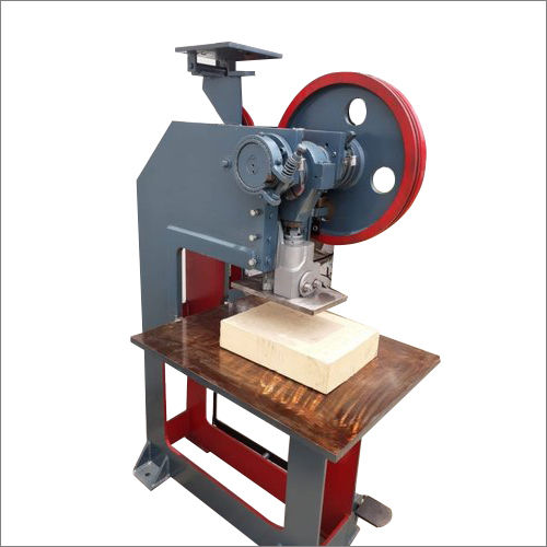 Slipper Making Machine Capacity: 2500pair T/hr