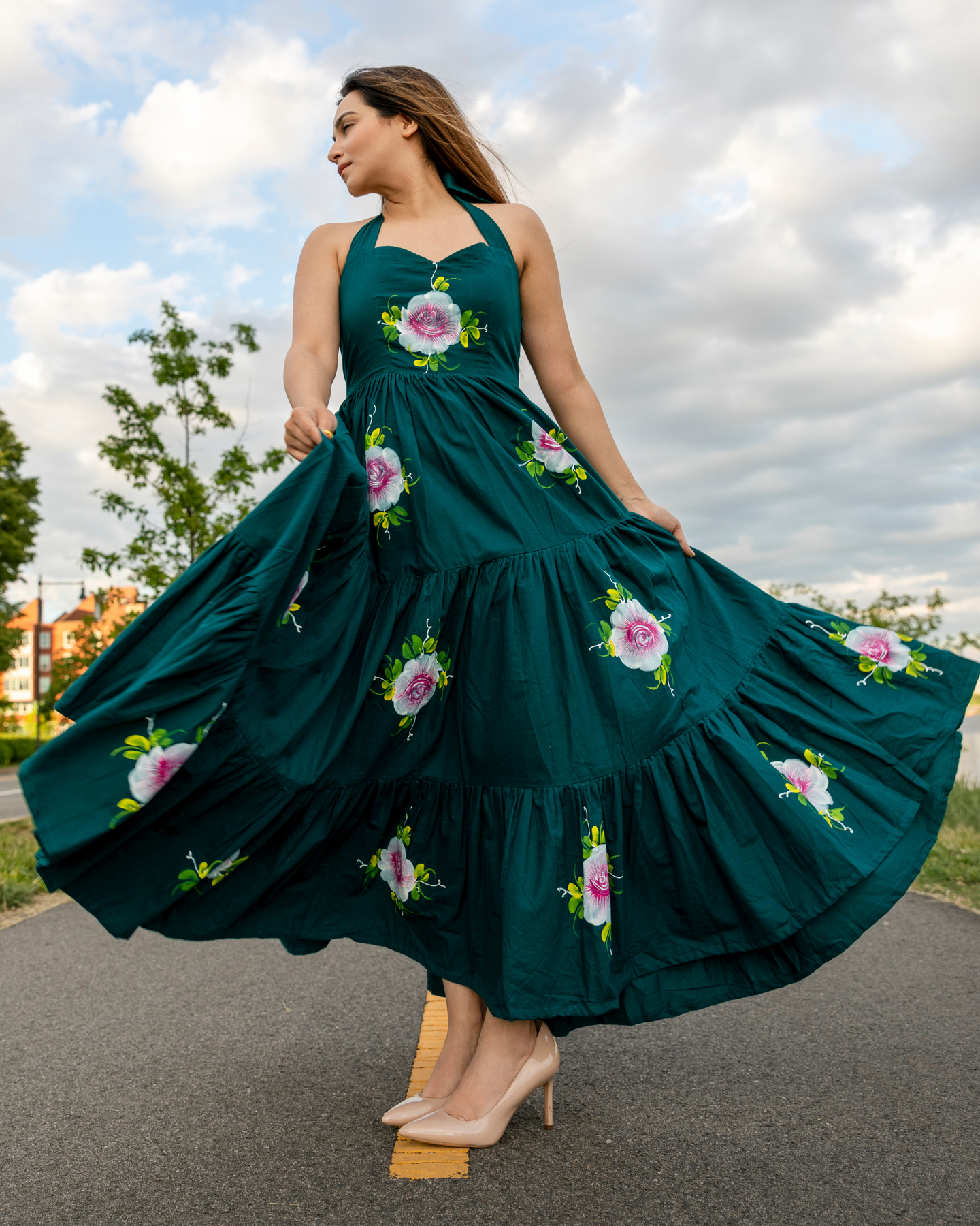 Ladies Dress - Cotton Blend, S-XL Size Range, Dark Green Color - Maxi Dress  with Floral Embroidery and Halter Neckline for Formal Events, Parties, or  Everyday Wear - Cotton Blend, S-xl Size