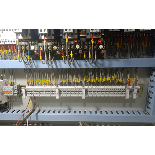 250a Double Source Mccb Distribution Panel Base Material: Metal Base