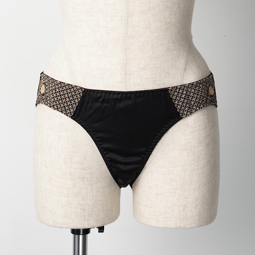 Ladies Kikuka Silk Bra
