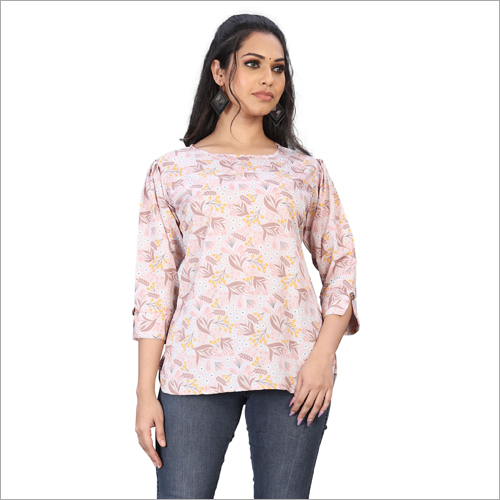 Ladies Classic Ravishing Tunic Top - Exquisite Fabric Blend, Customized Sizes, Vibrant Printed Patterns, Multicolor Options