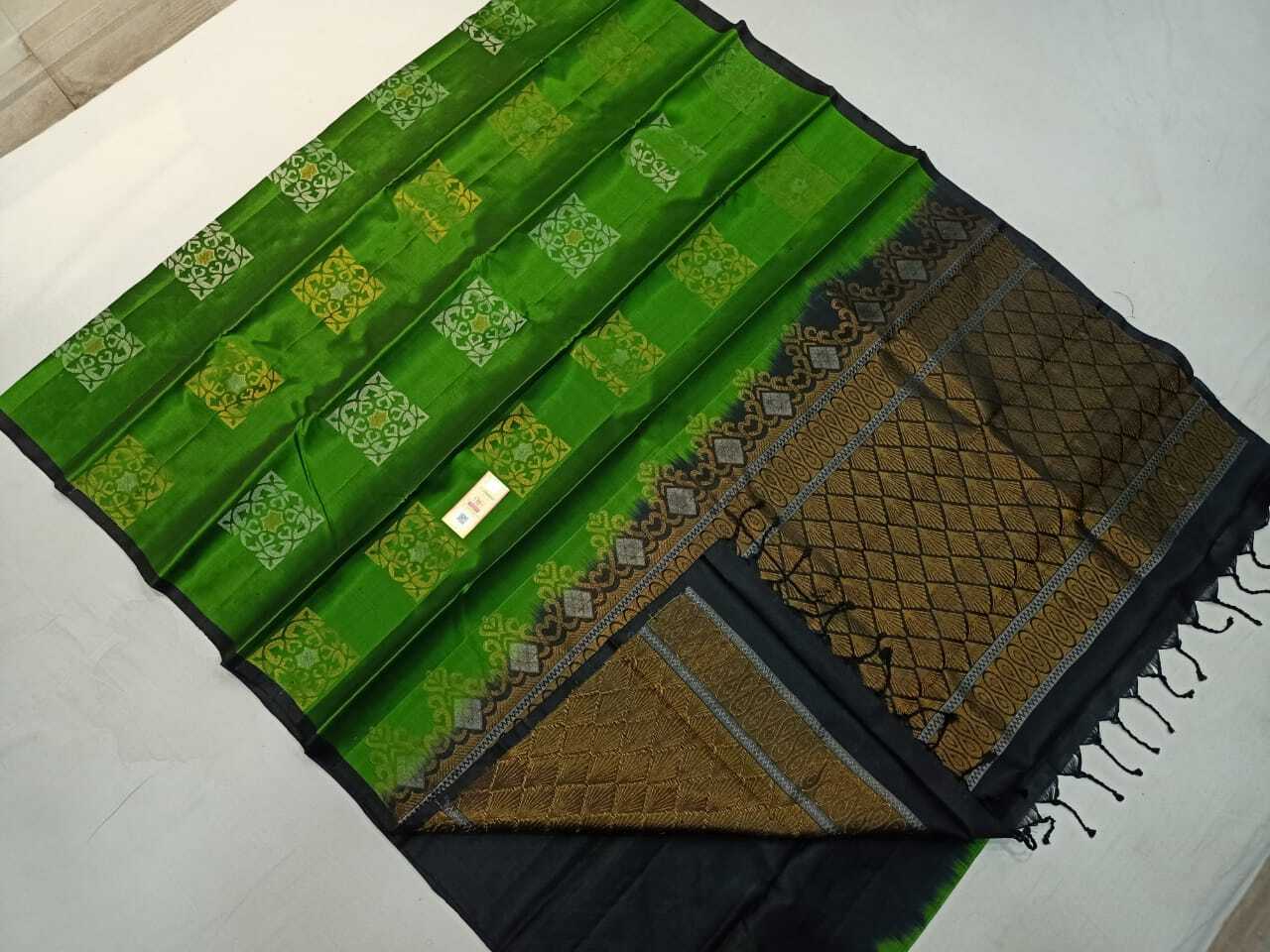 Green Pure Handloom Silk Avrata Butta Pattu