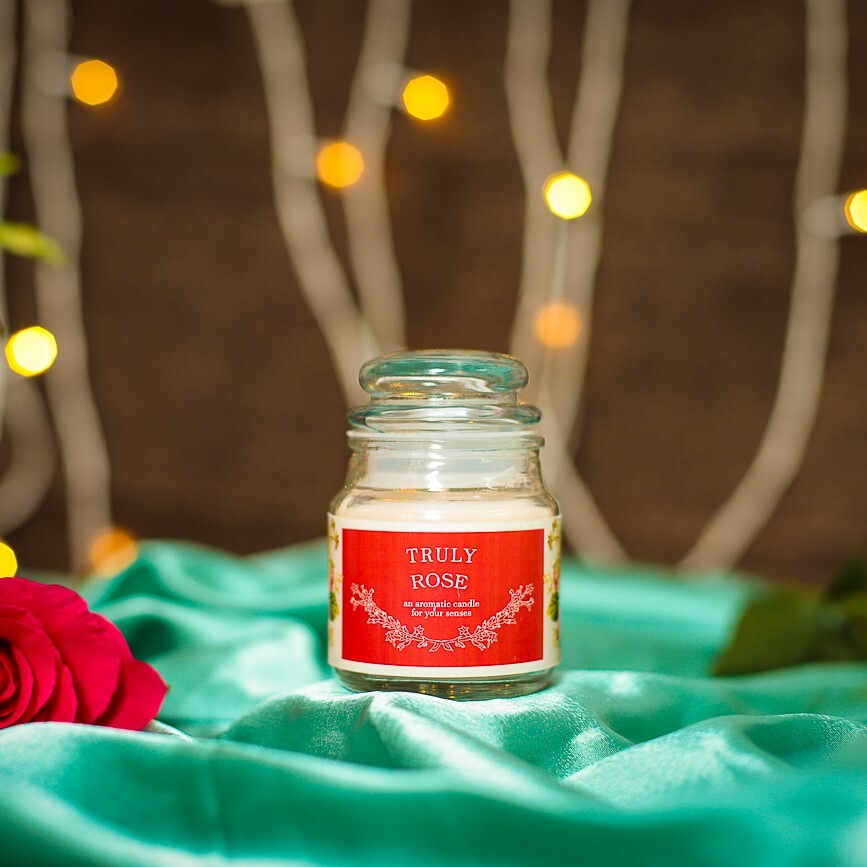 Aroma Candle - Burning Time: 12 Hours