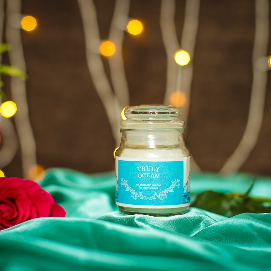Aroma Candle - Burning Time: 12 Hours