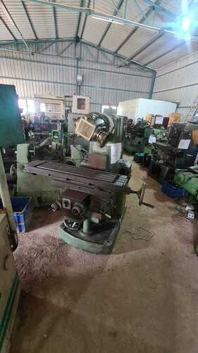 USED No.2 VERTICAL MILLING MACHINE