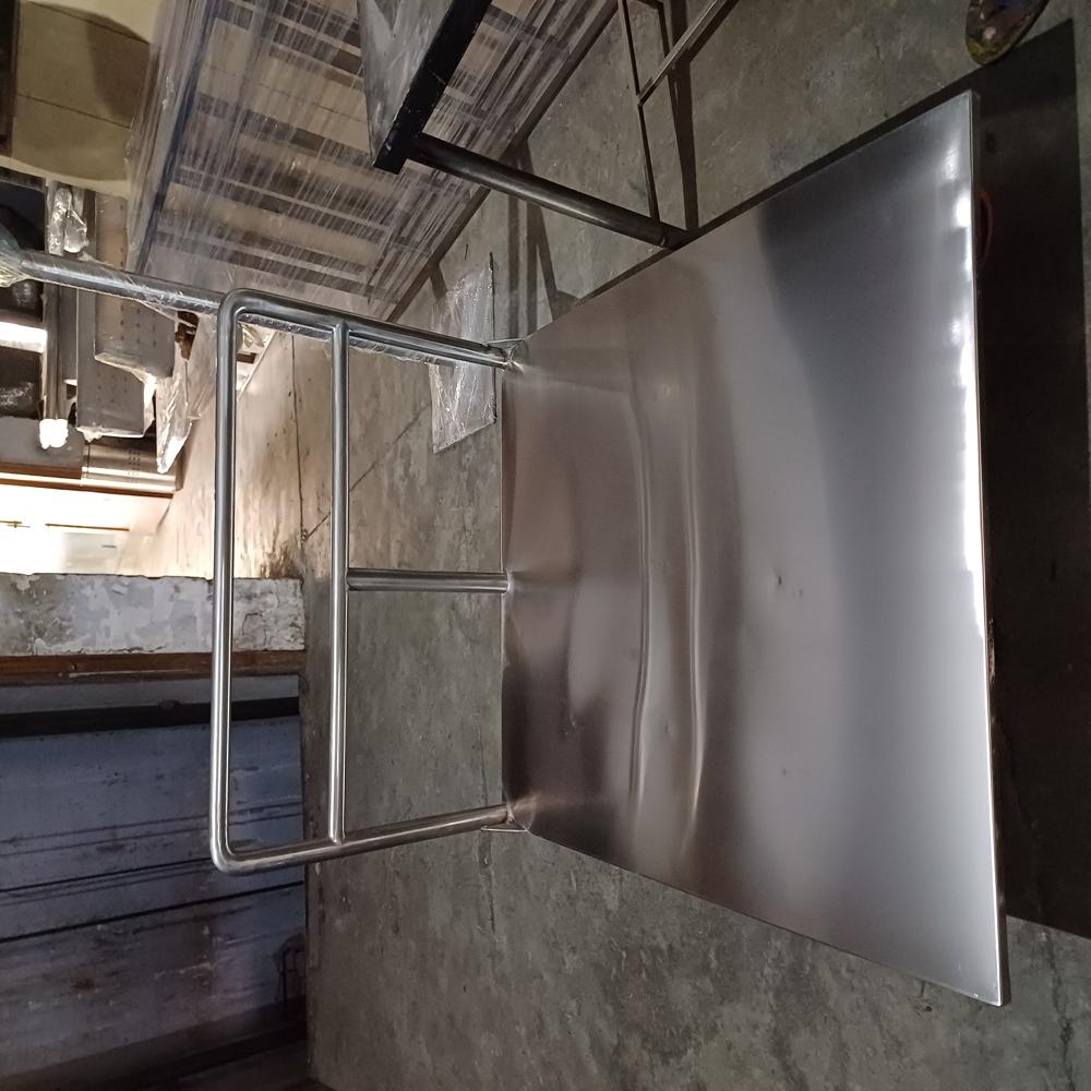 पर्यावरण के अनुकूल स्टेनलेस स्टील प्लेटफ़ॉर्म ट्रॉली