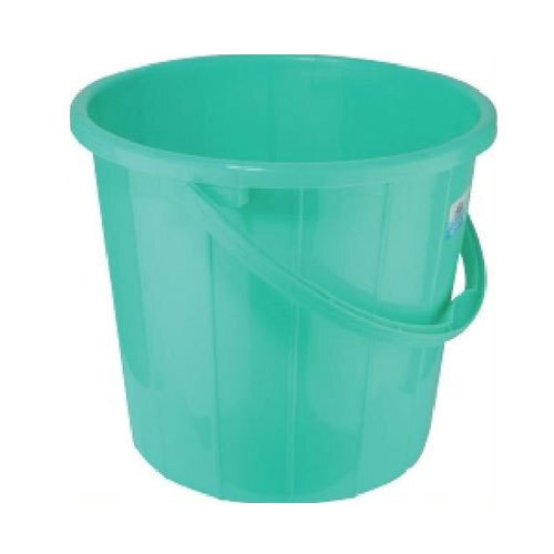 बाल्टी 700