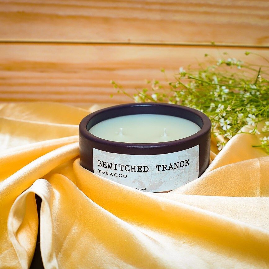 Flat Ceramic Candle - 7x7 Cm, Orange | Ceramic Jar, Velvety Blooms, Sweet Perfume, Aromatherapy, Gift-giving, 30-40 Hours Burn Time