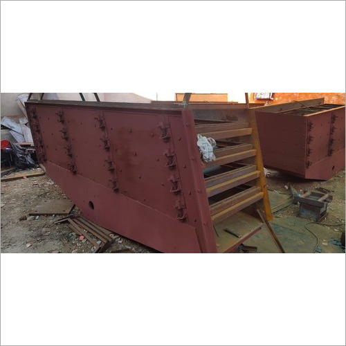 Industrial Vibrating Screen Machine Voltage: 220 Volt (V)