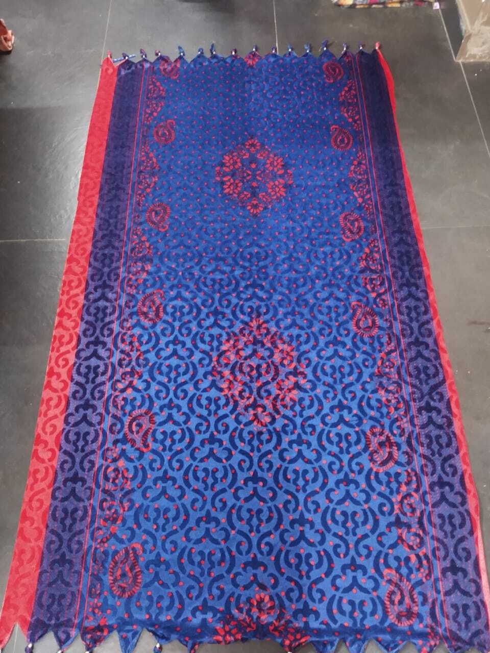 Velvet Stole
