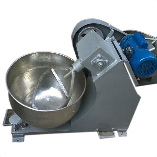 आटा गूथने की मशीन