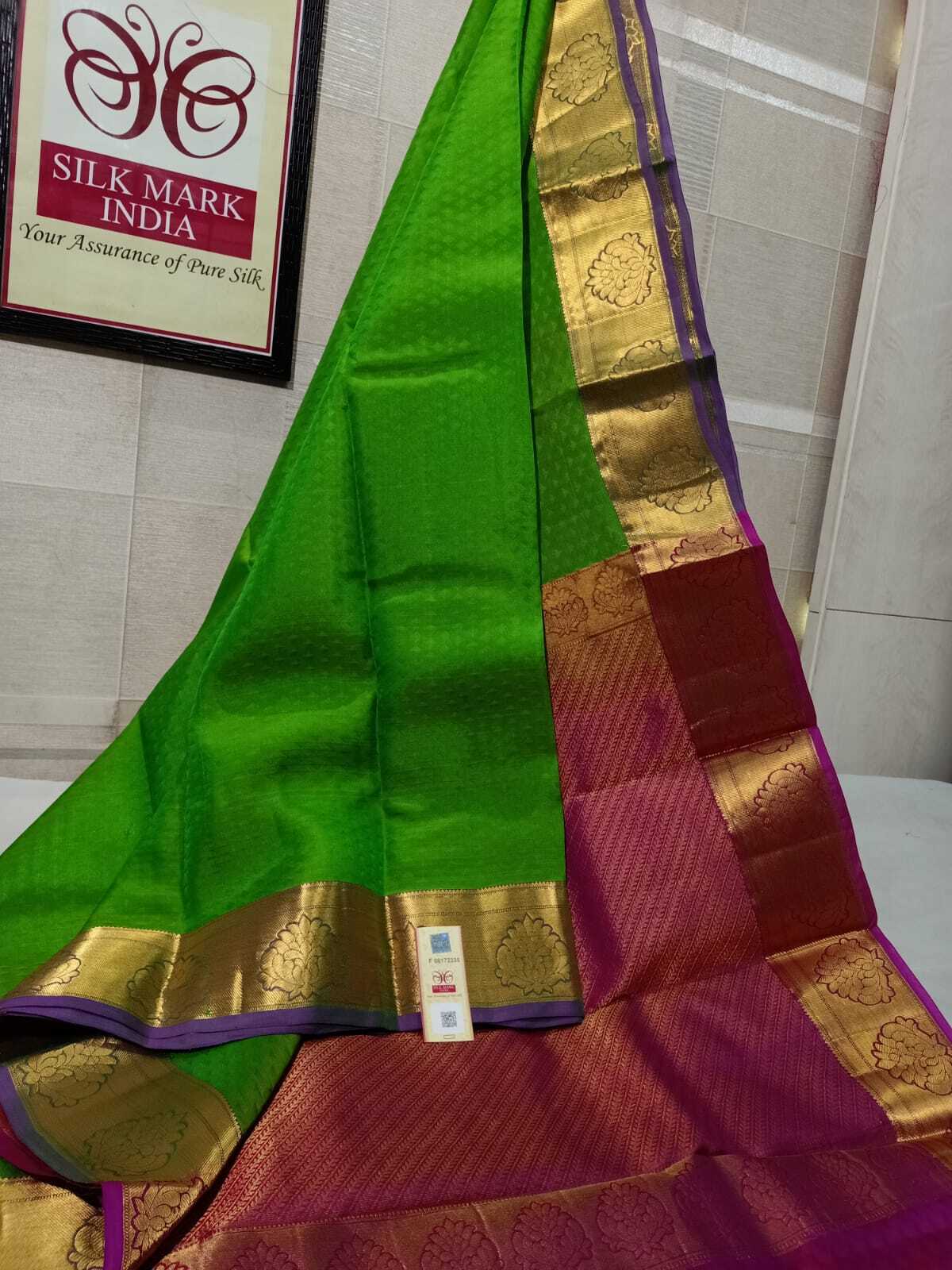 Green Pure Kanjivaram Embos Double Shade Colour