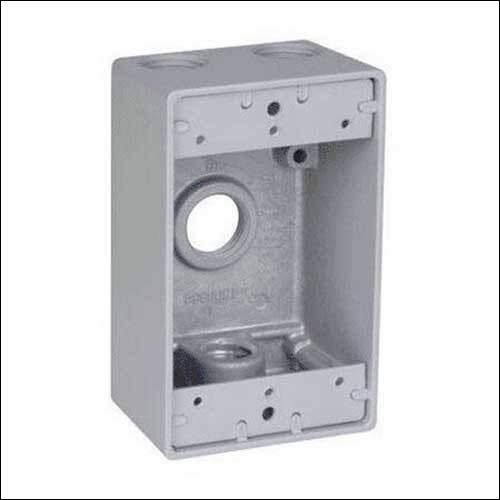 एल्युमिनियम वेदर प्रूफ बॉक्स आयाम (L* W* H): 600X1500X400 मिलीमीटर (मिमी)