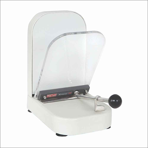 XPRESS M ट्यूब स्ट्रिपर्स और एक्सप्रेसर्स