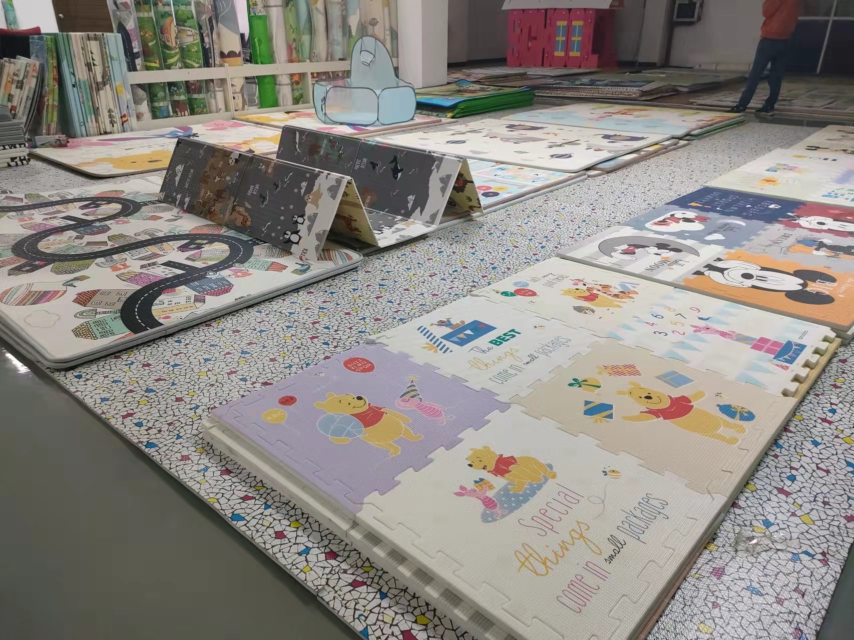 Epe Foam Laminating Machine - 11300x7500x3000 Mm | Semi-automatic, Plc Control, 80000 Watt Power, 75 Mm Screw Diameter