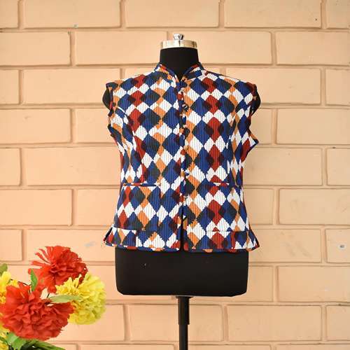 Sleeveless Quilted Jacket