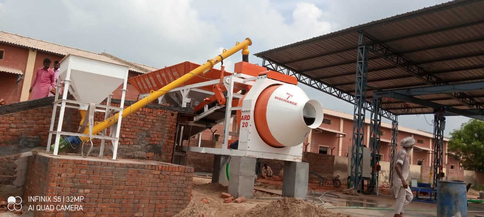 Automatic Compact Reversible Batching Plant Discharging Height: 2.1 Mtr