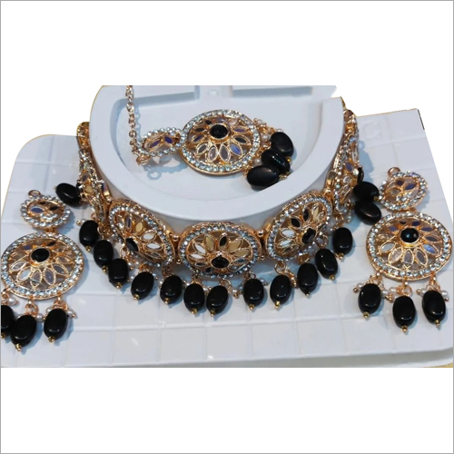 Necklace Set With Earrings - Gemstone & Precious Stone Design, Beautiful & Comfortable for Women, Perfect for Weddings, Engagements, Anniversaries & Parties