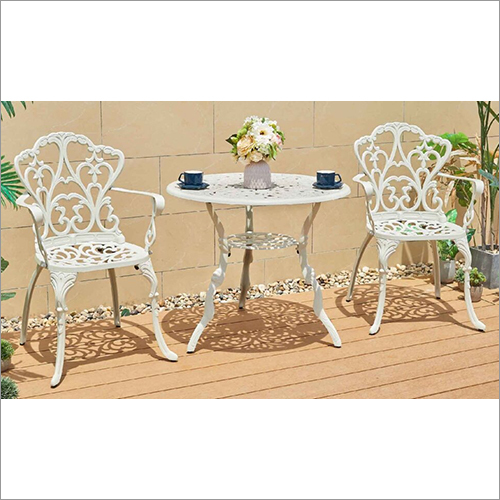 सुप्रीम टेबल सेट एप्लीकेशन: गार्डन