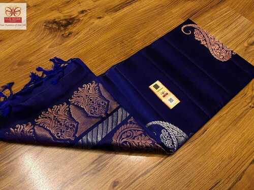 नेवी ब्लू सॉफ्ट सिल्क हैंडलूम कंट्रास्ट कलर