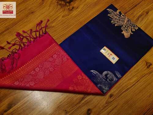 ब्लू प्योर सॉफ्ट सिल्क हैंडलूम अरावत कंट्रास्ट कलर