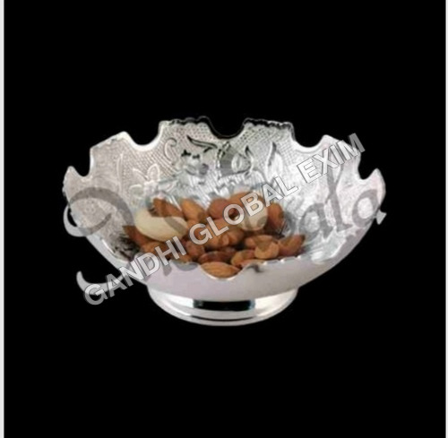 Bowl Set - Ceramic, 4 Inch Size, Classic Style - Versatile for Serving, Mixing, and Decorative Use in Indoor Settings