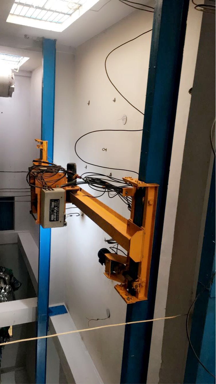 Underslung Eot Crane - Application: Warehouse