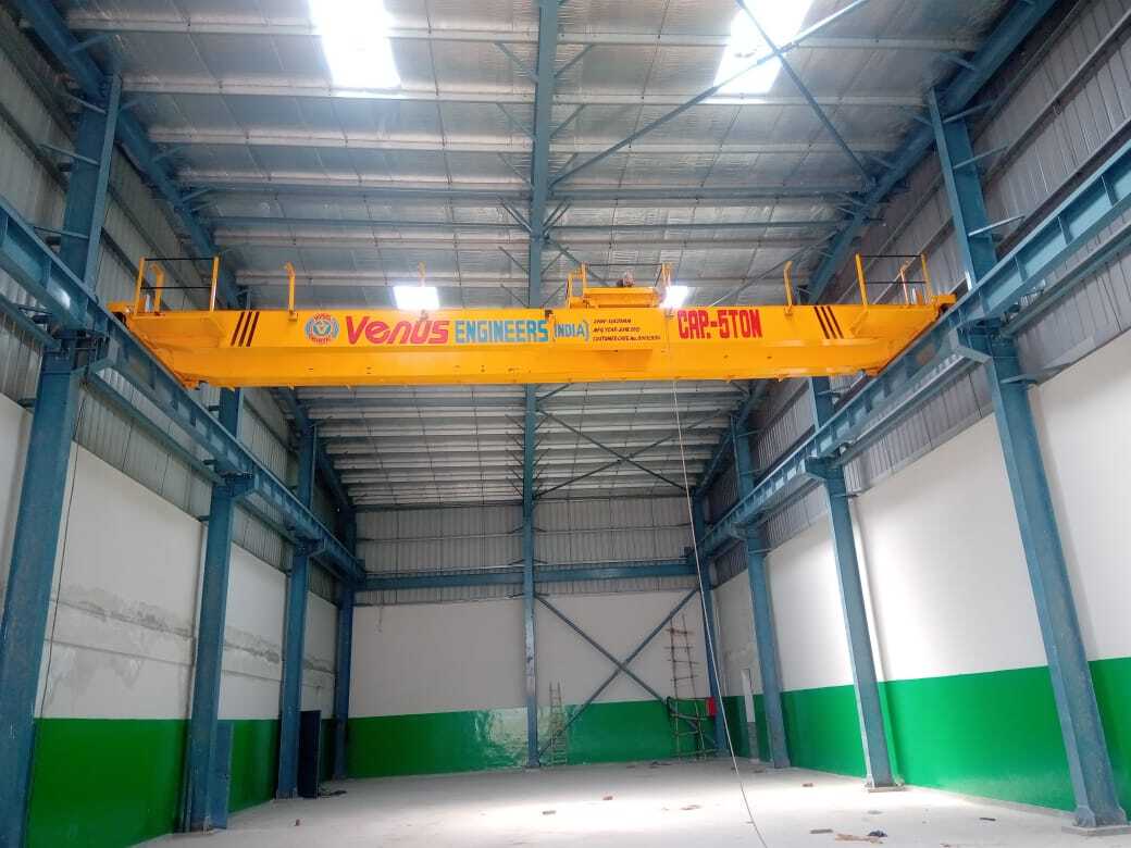 Material Handling Cranes - Color: Golden Yellow Or Handpicked Color