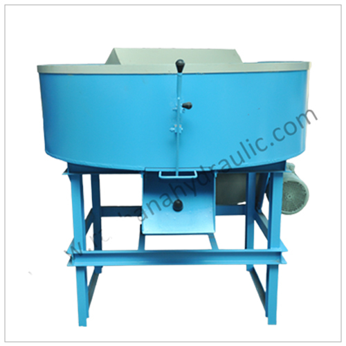 Pan Mixer Machine - Mild Steel, 1800mm Diameter, 800kg Capacity | Automatic, 7.5 HP Crompton Motor, Silver Finish, Hydraulic Pressure Method