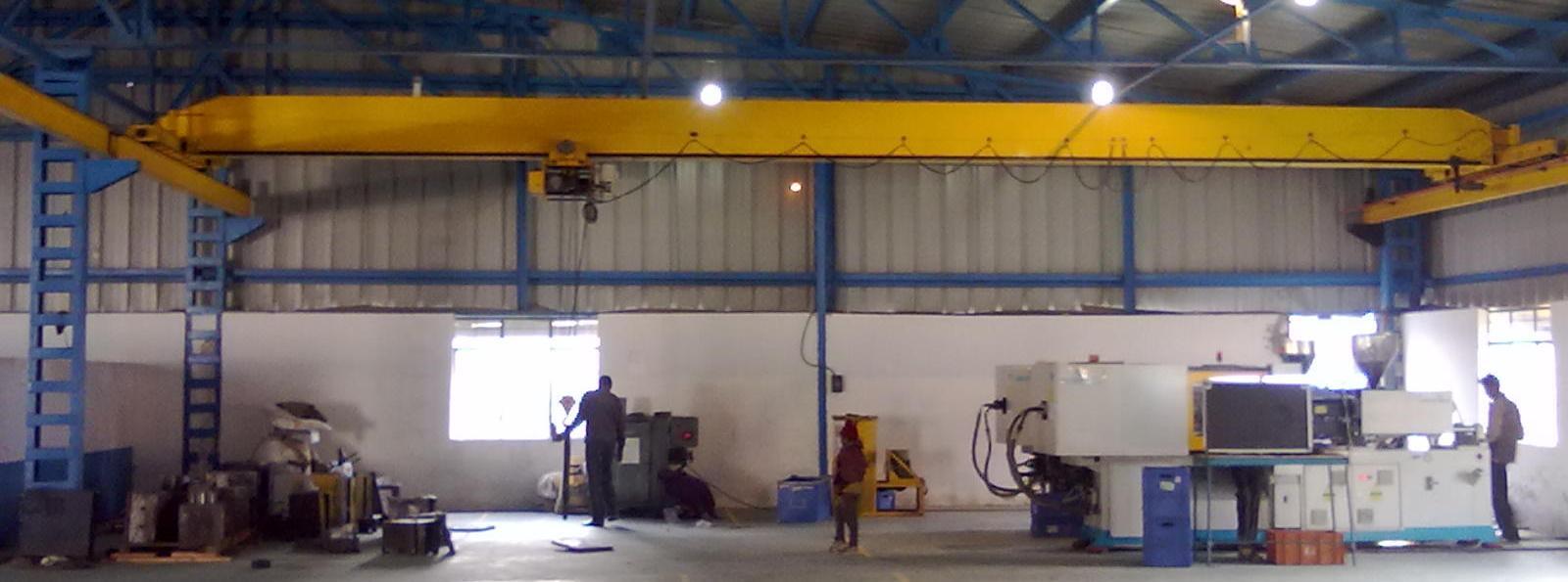 Single Girder Eot Crane - Mild Steel, Load Capacity 1-100 Ton, Span 5-35 M, Yellow Color | Electric Hoist, Remote Control Operation, Low Maintenance, High Performance, Emergency Stop Feature