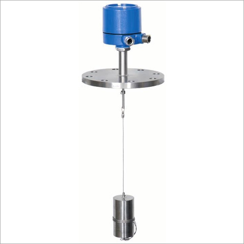 Blue-Grey Displacer Type Level Switches