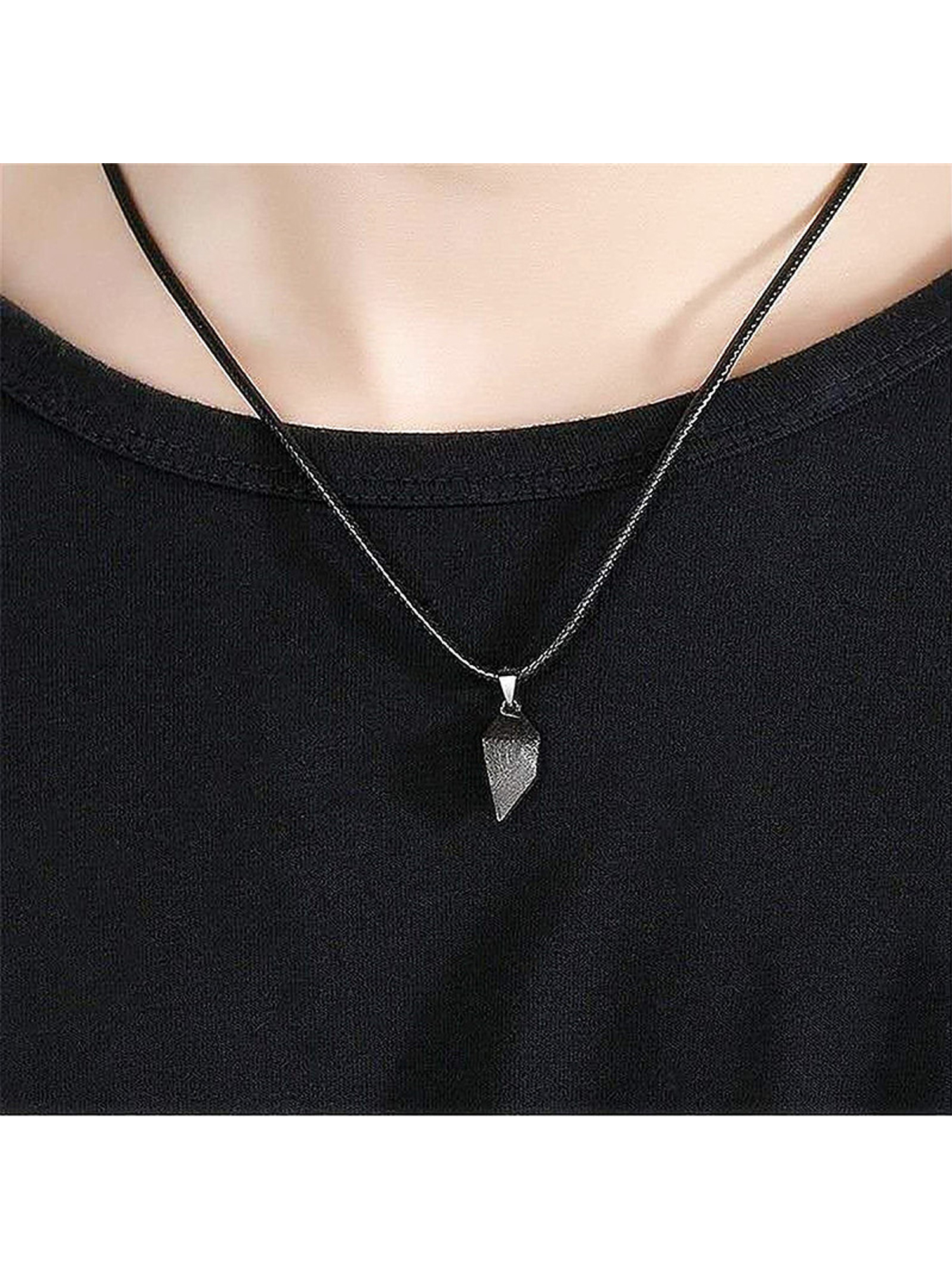 Engagement Vembley 2 Pcs Best Valentine Gift Black And Silver Matching Magnetic Heart Couples Pendant Necklace For Men And Women