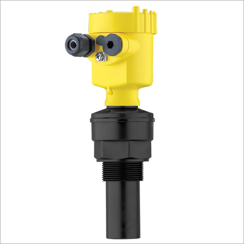 Ultrasonic Level Transmitter Application: Industrial
