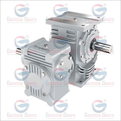 Input And Output Solid Horizontal Double Reduction Gearbox - Color: Silver