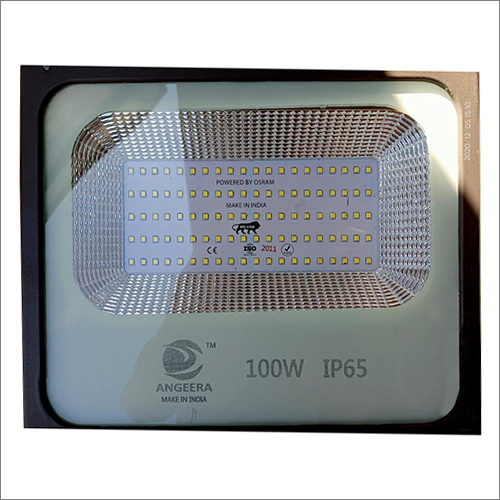 100w Ip65 एलईडी स्ट्रीट लाइट आवेदन: वाणिज्यिक