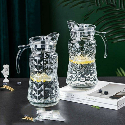 Diamond-Shaped Glass Jug - 1.8 Liter Capacity | Transparent, Elegant Design