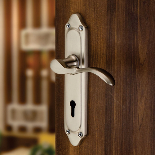 ब्रास मोर्टिज़ हैंडल सेट 4 आवेदन: घरेलू और व्यावसायिक उपयोग