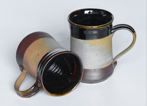 स्टूडियो पॉटरी सिरेमिक बीयरमग