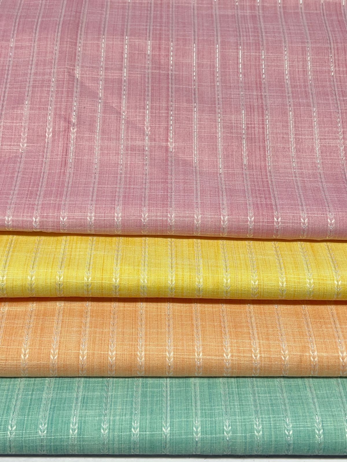 Rayon Kuratiss Ffabric Density: Women Indian Wear