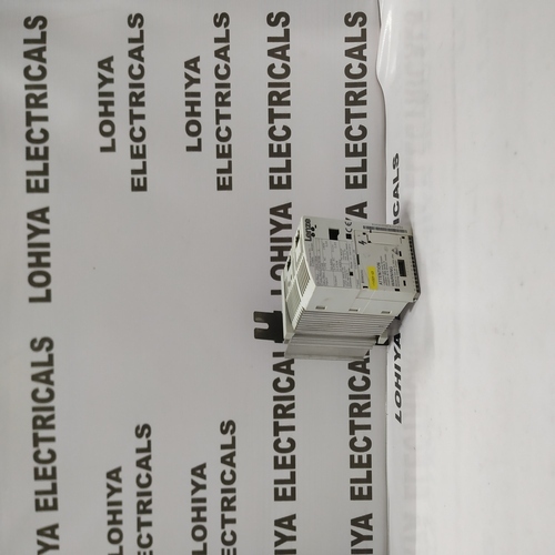Lenze E82ev371-2b Servo Drive