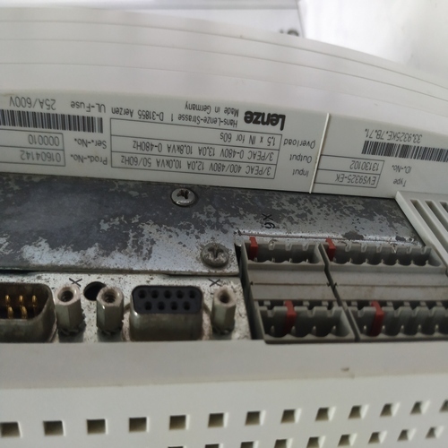 Lenze Evs9325-ek Servo Drive